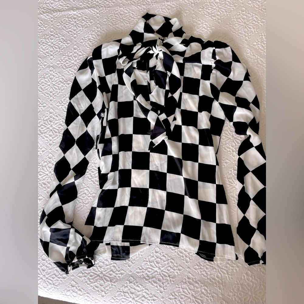 VKY & CO Pouf Sleeve Blouse NWT